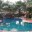 _Spory basen w wiosce naturystycznej w Pattaya w Tajlandii
