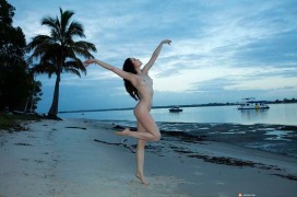 Nudity in the tropics