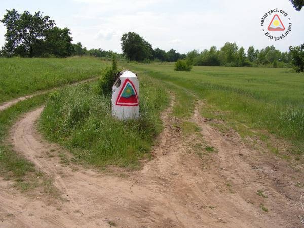 Wrocław Trestno. Znak naturystów.