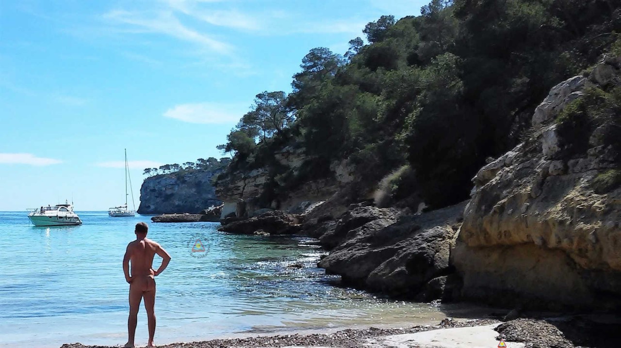 pierwsza kapiel w morzu