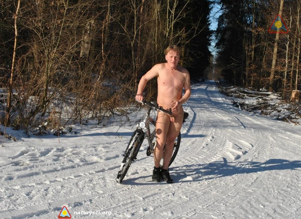 50def80aaca865d3e2dd86cf2b360199_1024