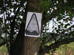 Trestno Wrocław. Plakat ze znakiem naturystów.
