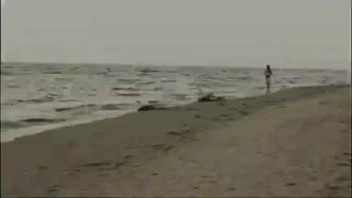 Koniec sezonu. Pożegnanie sezonu na plaży. Jeszcze tylko kilka zdjęć na pamiątkę.
